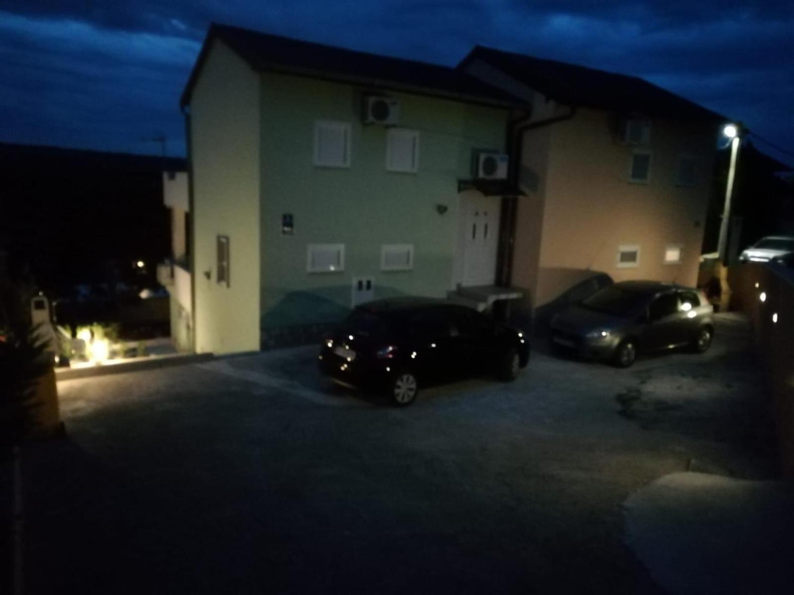Apartmani Ana - Meka Draga Obrovac Dış mekan fotoğraf