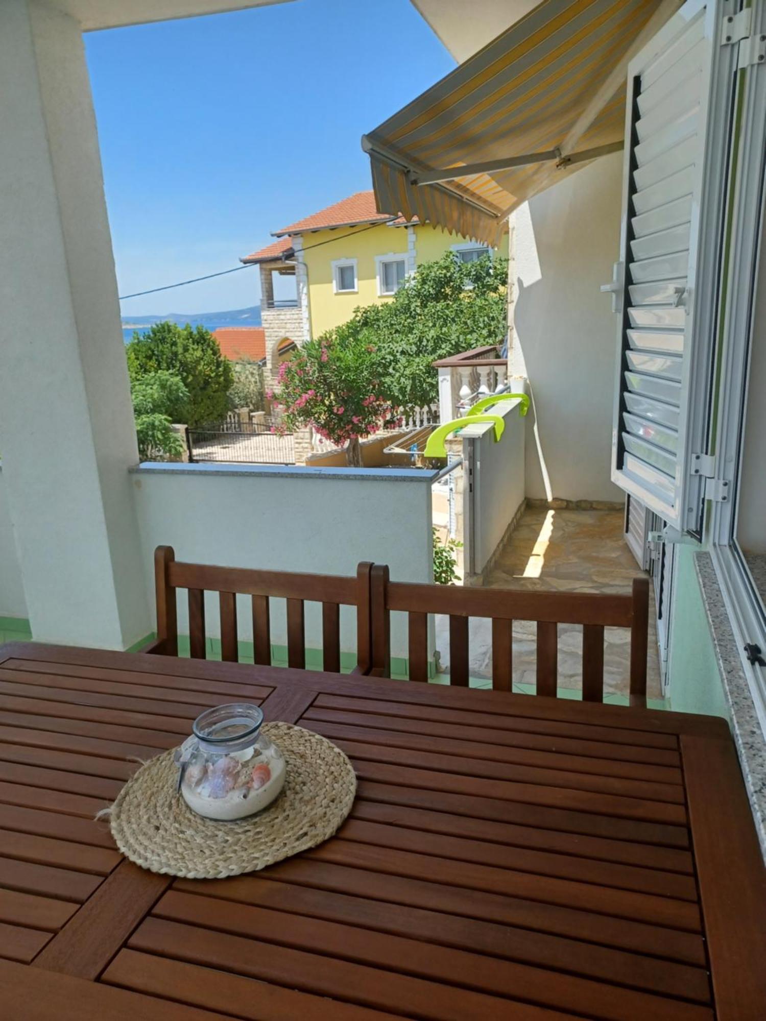 Apartmani Ana - Meka Draga Obrovac Dış mekan fotoğraf